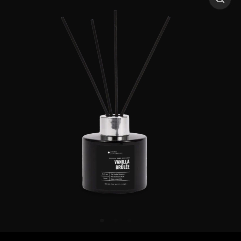 NIB Hotel Collection Vanilla Brûlée Reed Diffuser - Black Bottle
